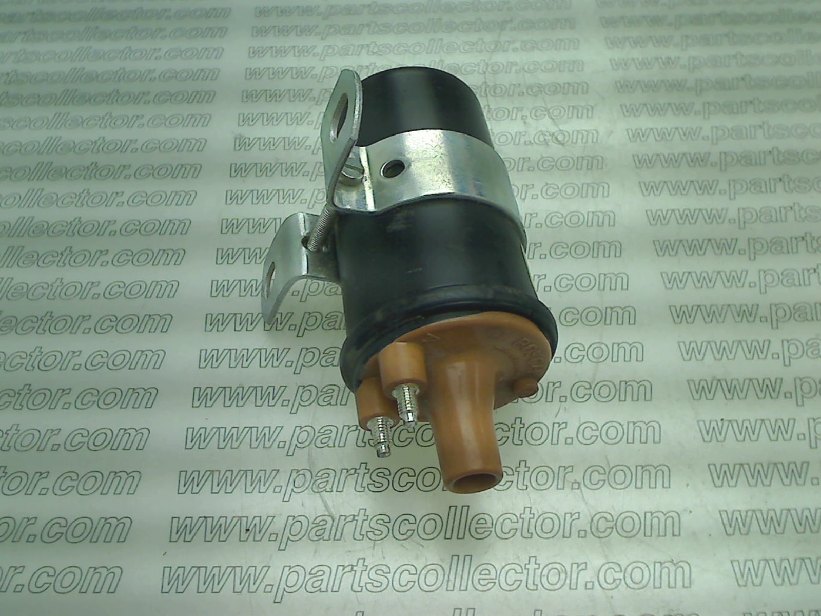 BOSCH 0 221 121 007 Ignition code 860 compatible with: ALFA ROMEO MONTREAL, BOSCH BOSCH - additional view
